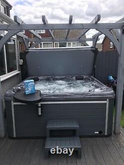 Brand New Luxury Hot Tub The Luna Spa Whirlpool 5 Seat Rrp £8999 5 Person