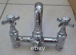 Elizabethan Classics Claw Foot Bath Tub Filler Cross Handle Chrome Faucet KBin