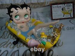 Extremely Rare! Betty Boop in Yellow Bath Tub Figurine LE of 500 Statue