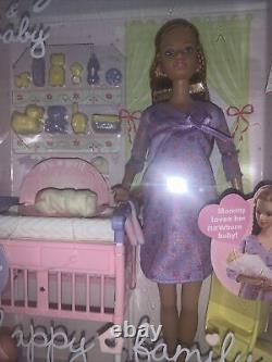 Midge & Baby, Happy Family Dr. Barbies Pregnant Friend 2002 Happy Family Sealed