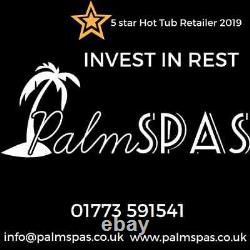 New Palm Spas Spritz Luxury Hot Tub Spa 6 Seat American Balboa 13 Amp Plug Play